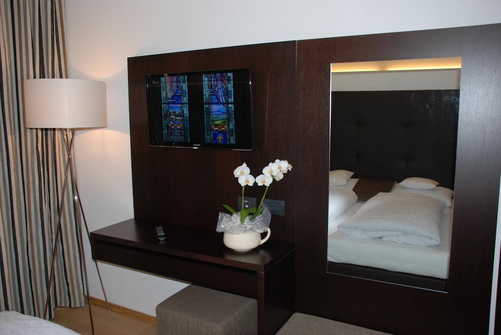 Aparthotel Pichler Colle Isarco Phòng bức ảnh