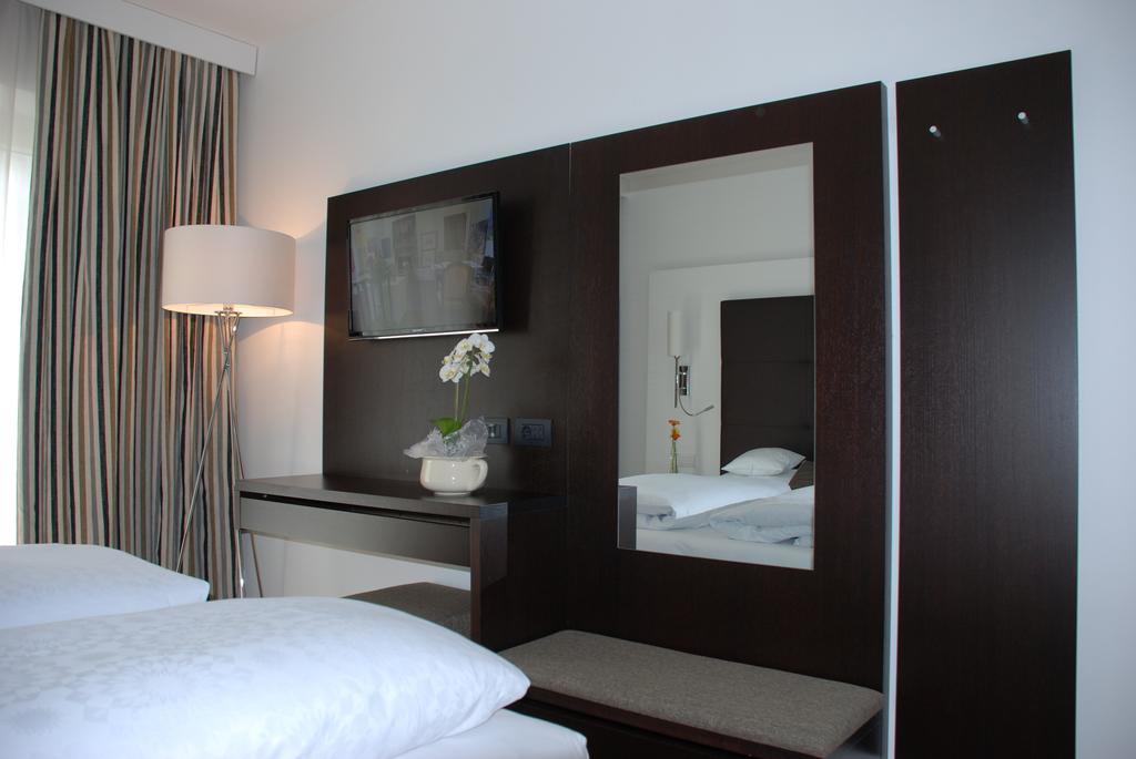 Aparthotel Pichler Colle Isarco Phòng bức ảnh